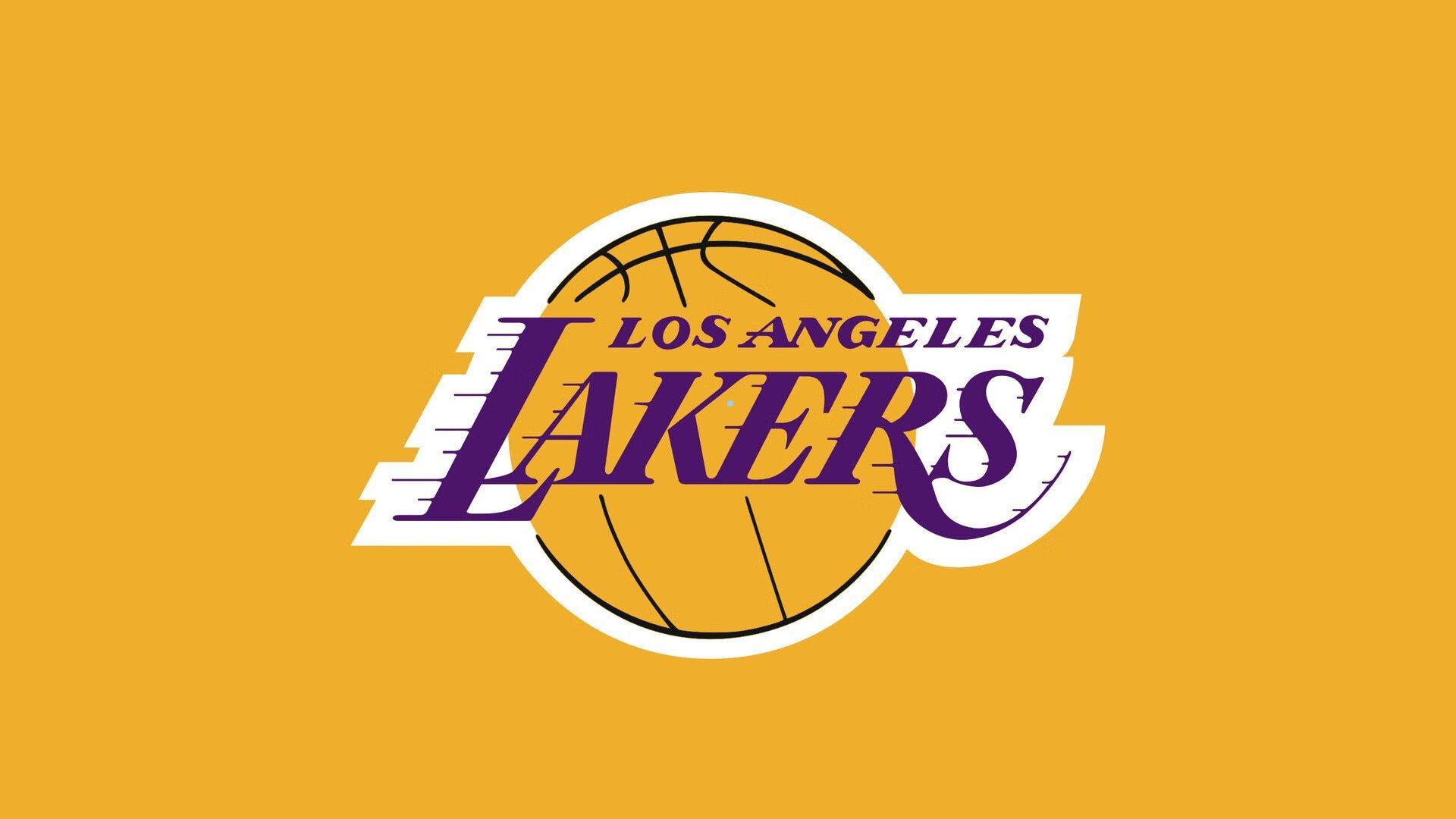 凯恩德甲赛场焕发新光彩,射门低迷却化身中场引擎,传球与防守塑造全能核心